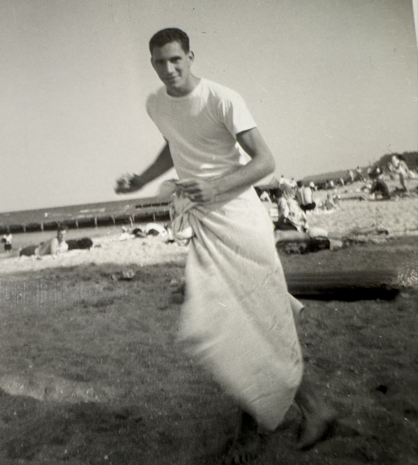 Vtg Photo Young Handsome Guy Wearing Towel & T-Shirt At The Beach Gay Int