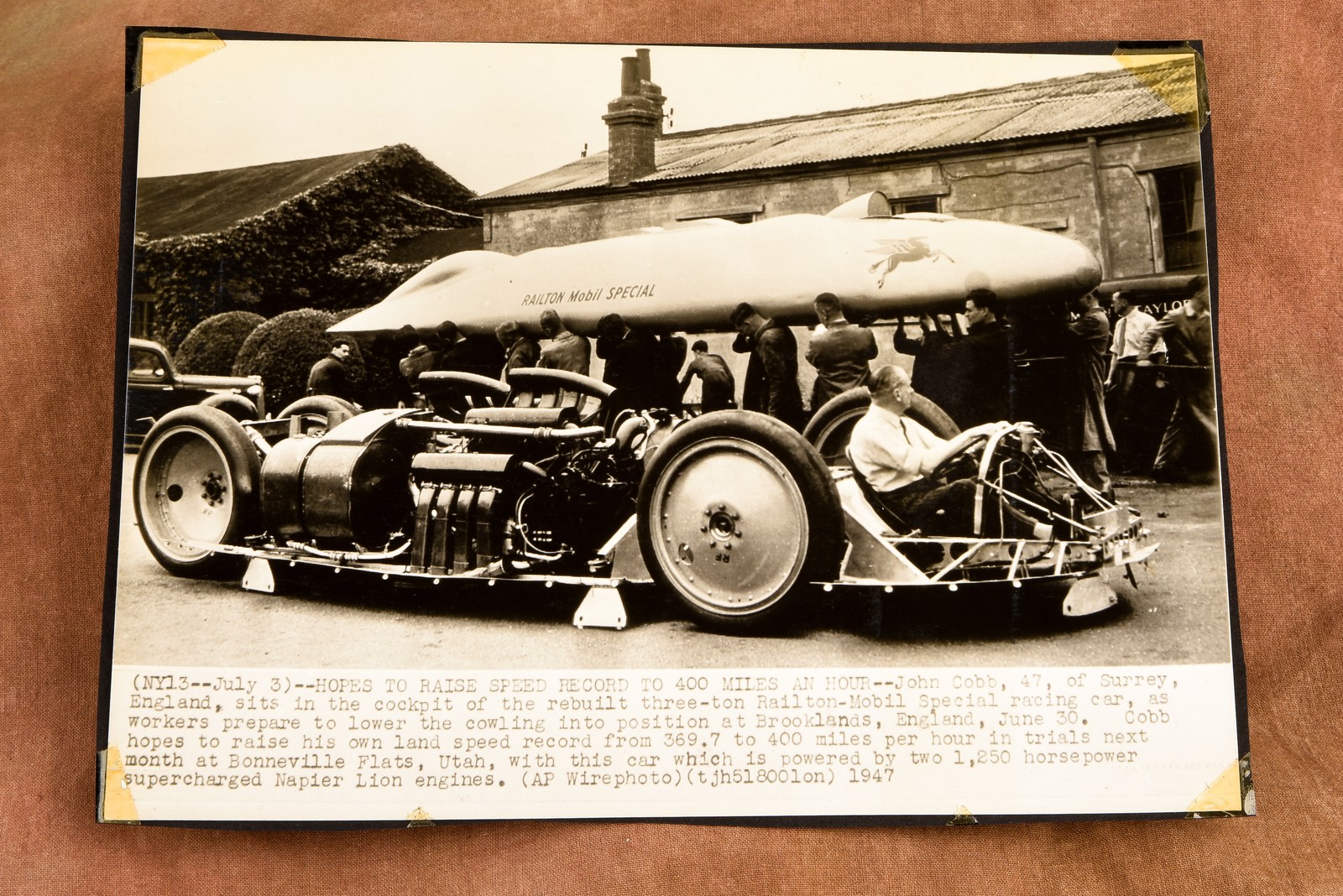 John Cobb Railton Mobil Special Bonneville Speed Record 1947 AP Wire Photo V32