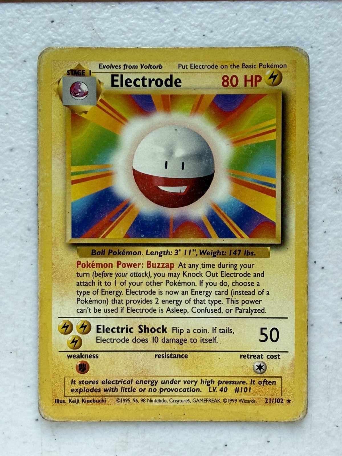 Wizards of the Coast Pokémon TCG Electrode 21/102 Base Set Rare EN 1999 LP/MP Wizards of the Coast Pokémon TCG Electrode 21/102 Base Set Rare EN 1999 LP/MP