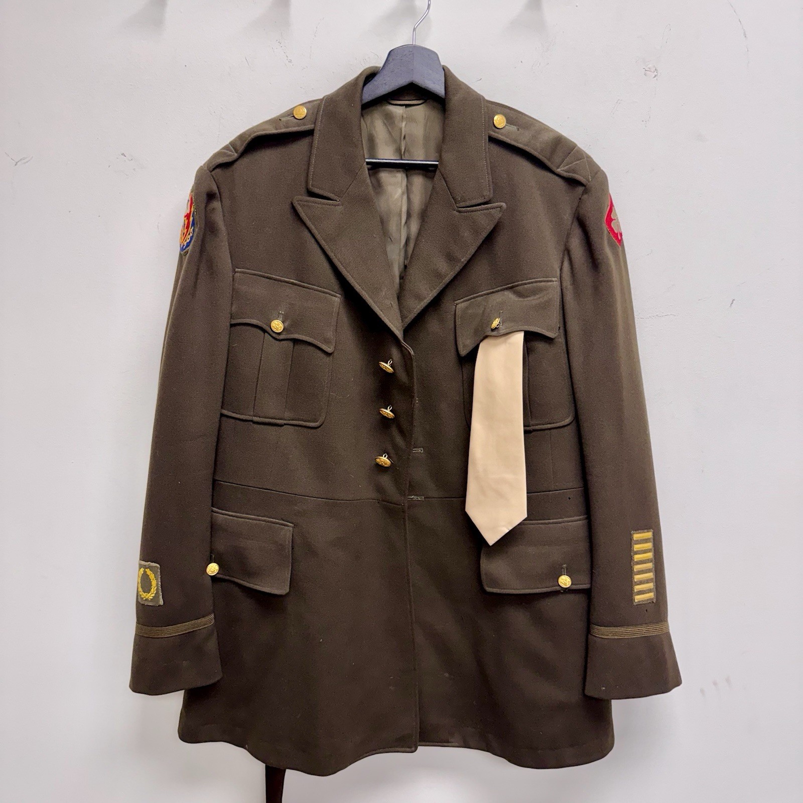 Original WWII US Army Officer Chocolate Uniform Patched 4th Army ETO X-Large