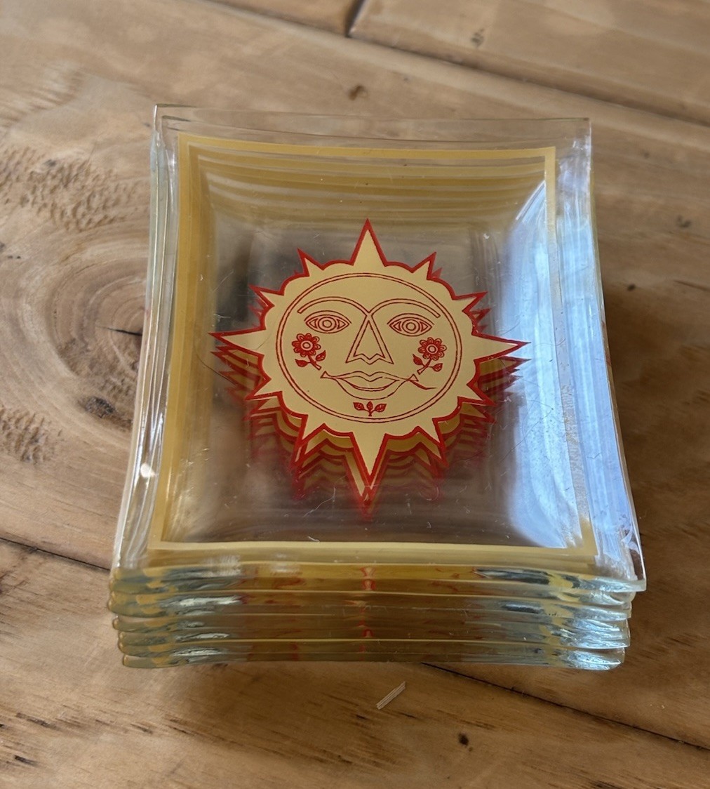 Vintage 1960s Orange Sunshine Glass Coasters / Trays - Set Of 8 Psychedelic Sun Vintage 1960s Orange Sunshine Glass Coasters / Trays - Set Of 8 Psychedelic Sun