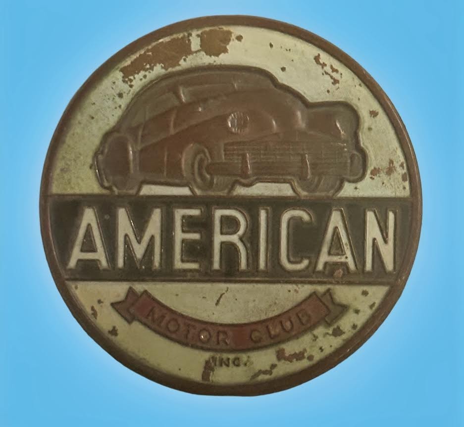Authentic 1930's-1940's Vintage American Motor Club Enamel Badge/Emblem