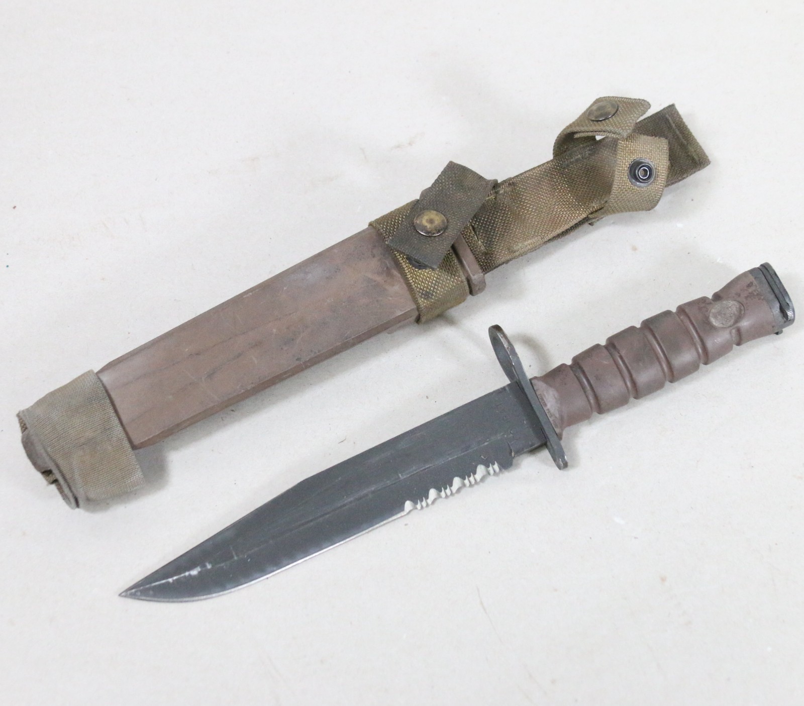 Vintage USMC Marine Corps OKC3S Knife Bayont Ontario Knife Co w/ Sheath - USED