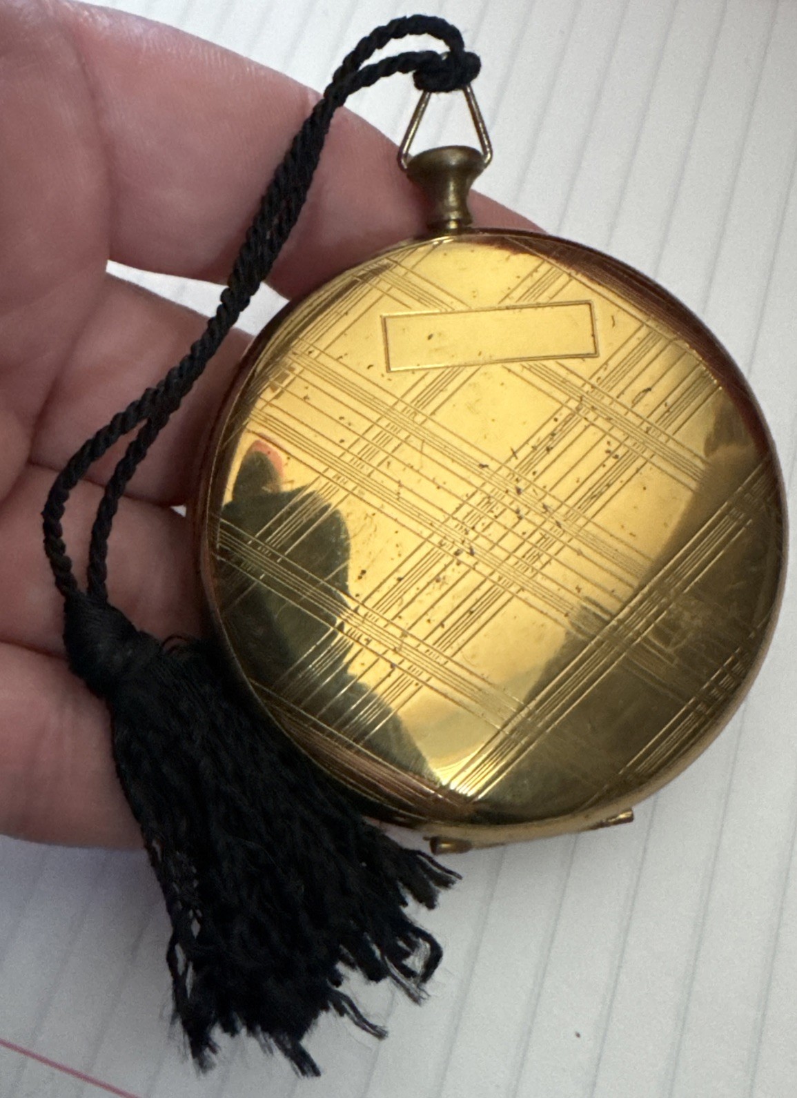 1940s Vintage Zelle New York City 5th Ave. Powder Compact w Tassel Gold Tone
