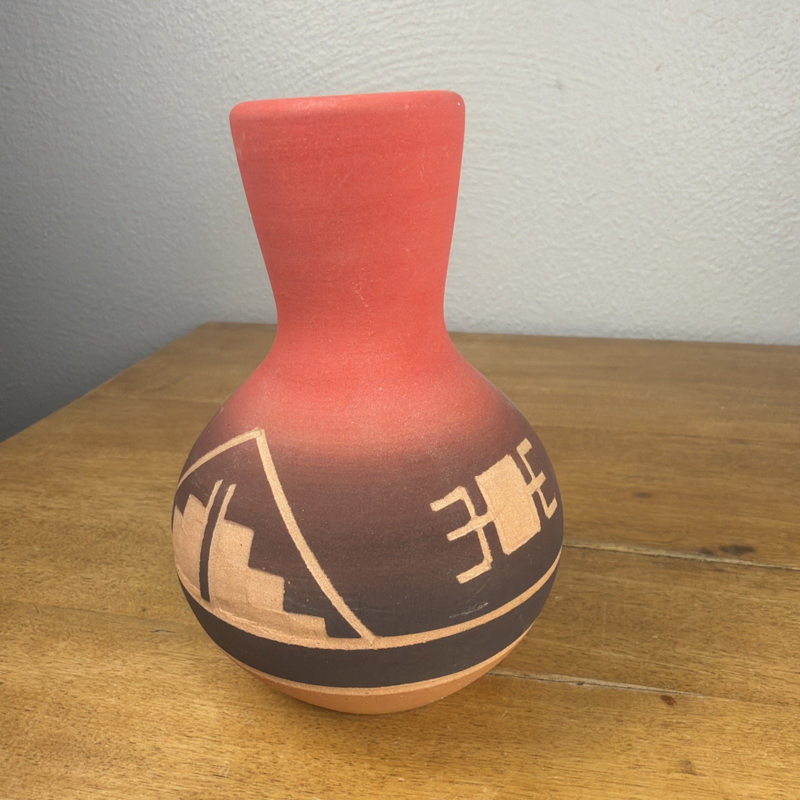 Lakota Sioux Indian Handmade Art Pottery 4\