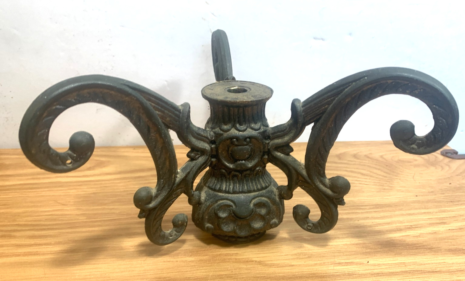 Antique Vintage Accurate Casting Co. Brass Table Lamp Section PART Antique Vintage Accurate Casting Co. Brass Table Lamp Section PART
