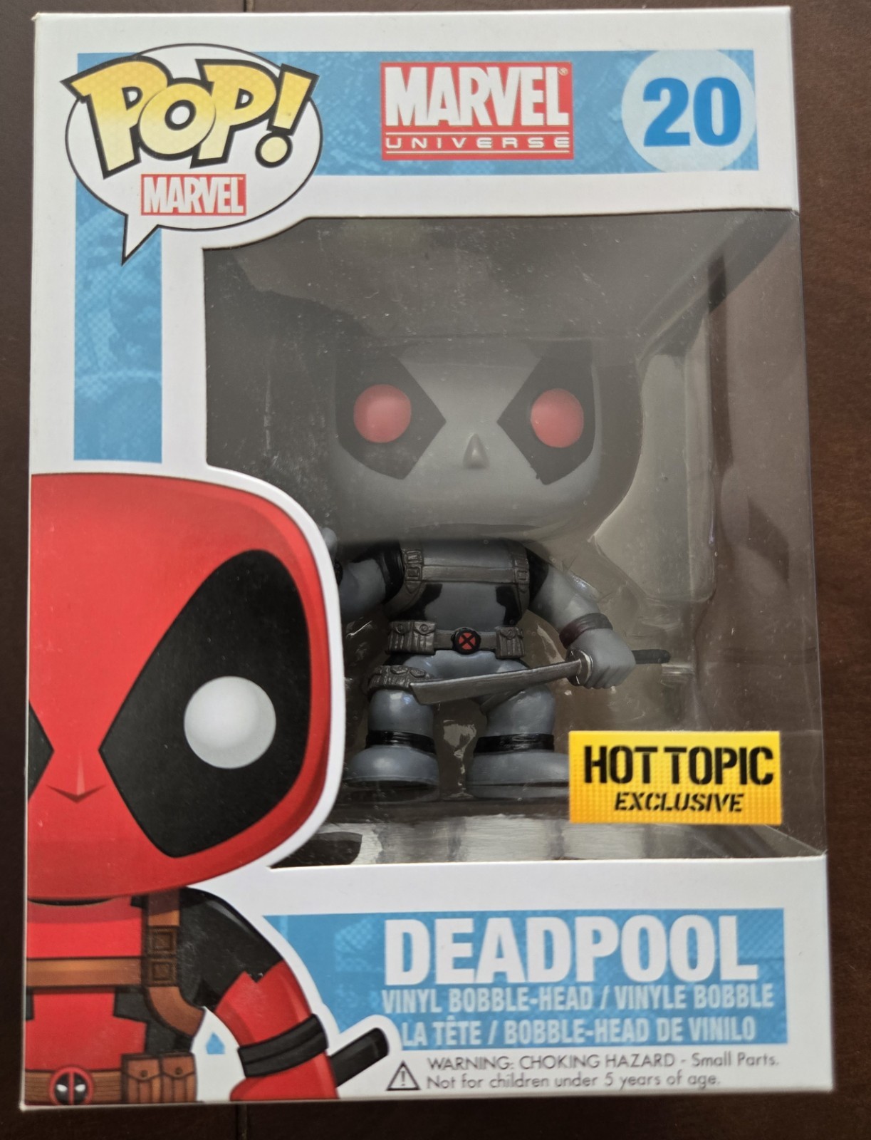 Deadpool Funko Pop 20 Hot Topic Exclusive Yellow Sticker #20