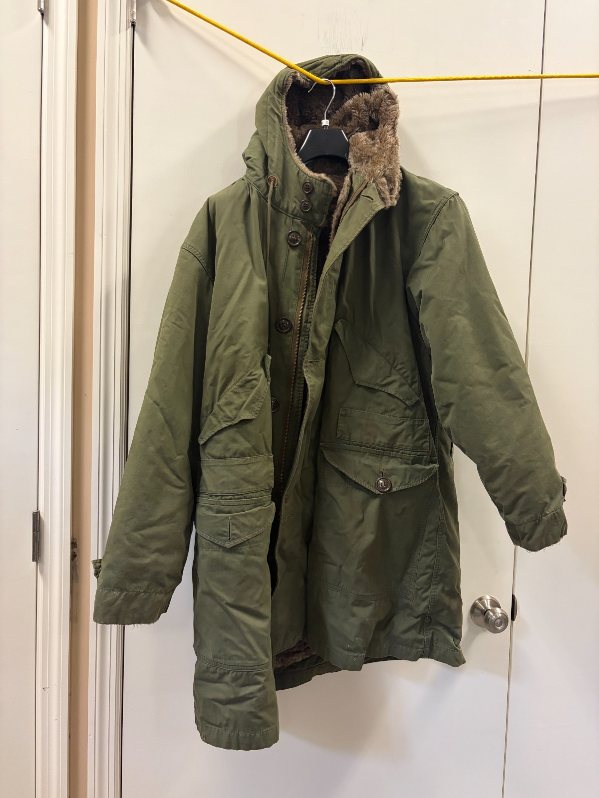 M1947 USMC US Army Korean War Parka Coat, Hooded Jacket with Alpaca, Large M1947 USMC US Army Korean War Parka Coat, Hooded Jacket with Alpaca, Large