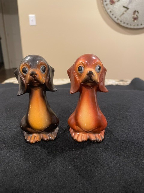 VTG Rare Long Necked Dachshund Ceramic Dogs Salt & Pepper Shakers Japan 4\ VTG Rare Long Necked Dachshund Ceramic Dogs Salt & Pepper Shakers Japan 4\