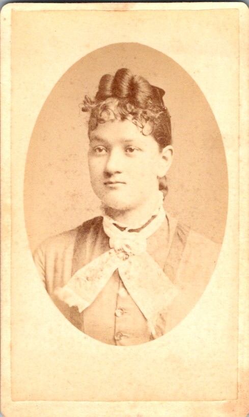 Carte de Visite c. 1880s Young Woman Elaborate Curls & Bow Jamestown NY Carte de Visite c. 1880s Young Woman Elaborate Curls & Bow Jamestown NY