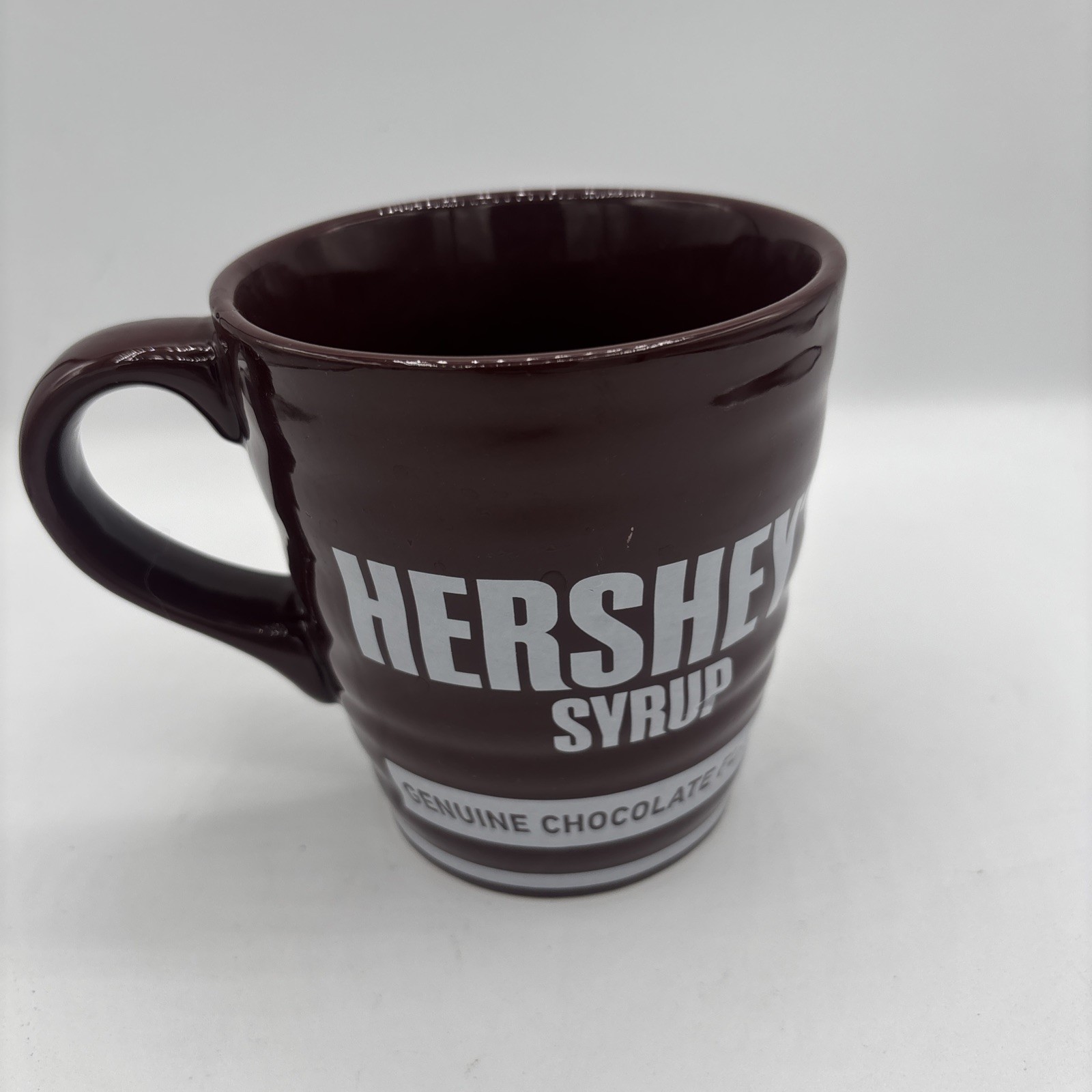 Hershey\'s Chocolate Syrup Oversized 19oz Coffee Mug Retro Design NWT Great Gift