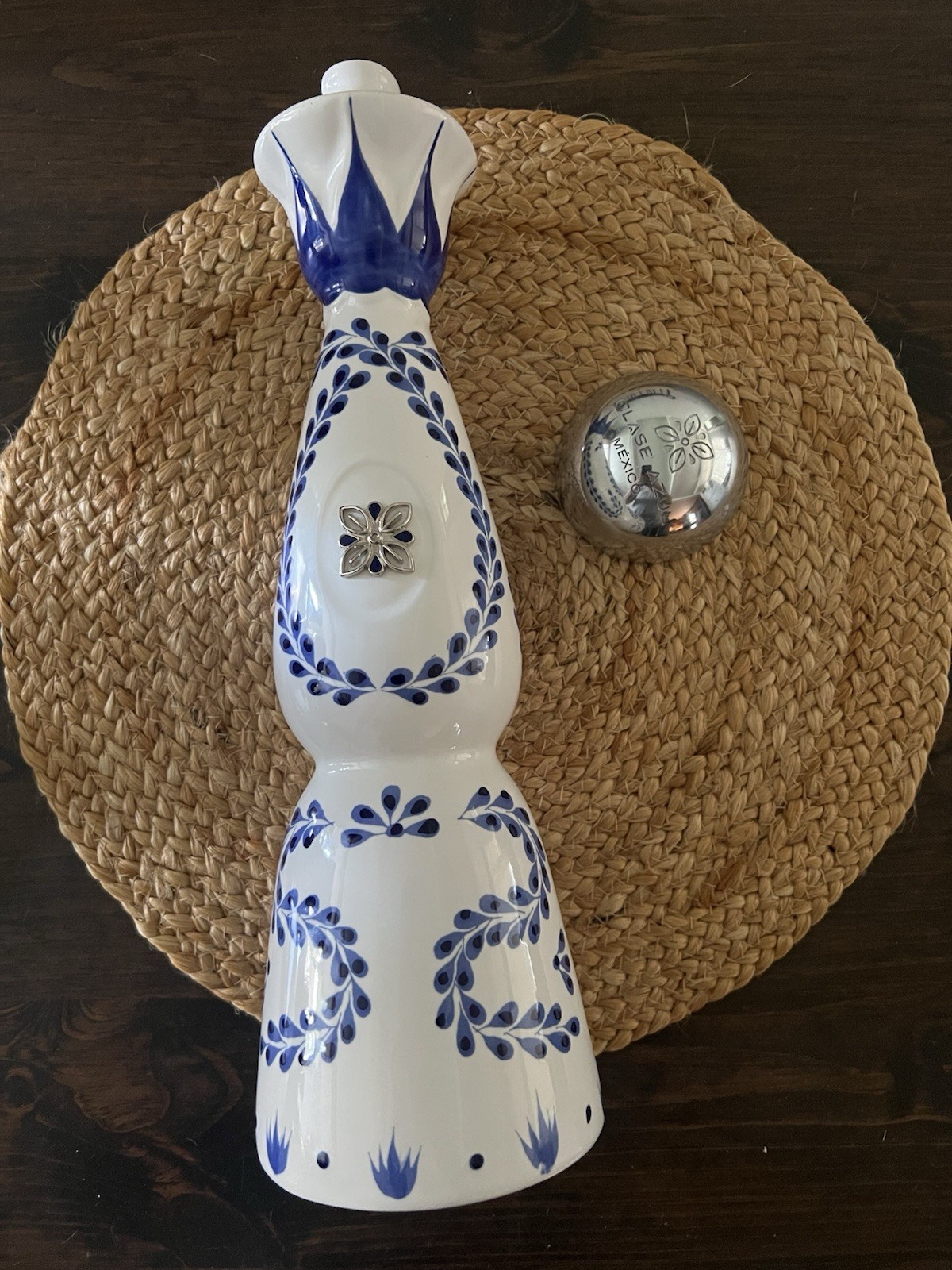 Clase Azul Reposado Tequila 750ml Collectible Blue & White Ceramic Bottle Empty