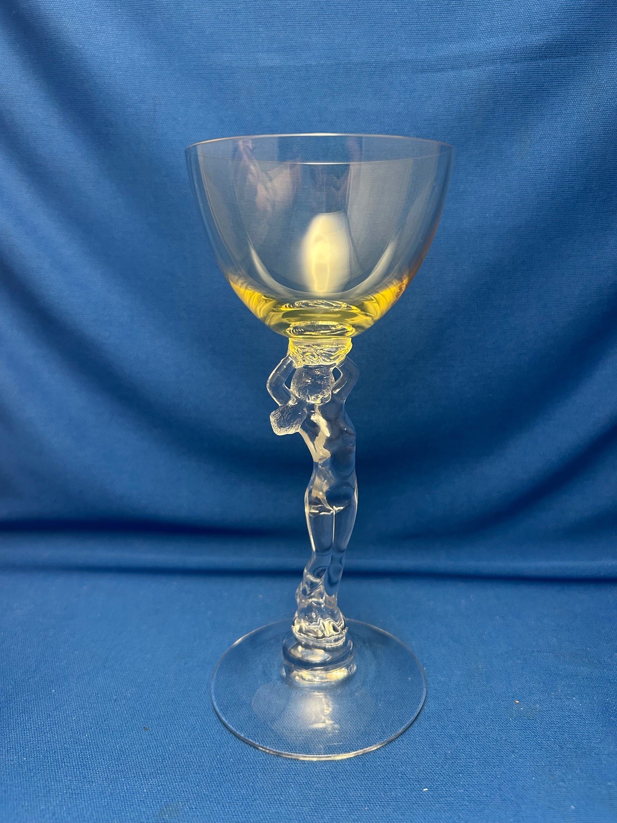 VINTAGE CAMBRIDGE “NUDES” MANDARIN GOLD COCKTAIL GLASS CLEAR STEM “STATUESQUE”