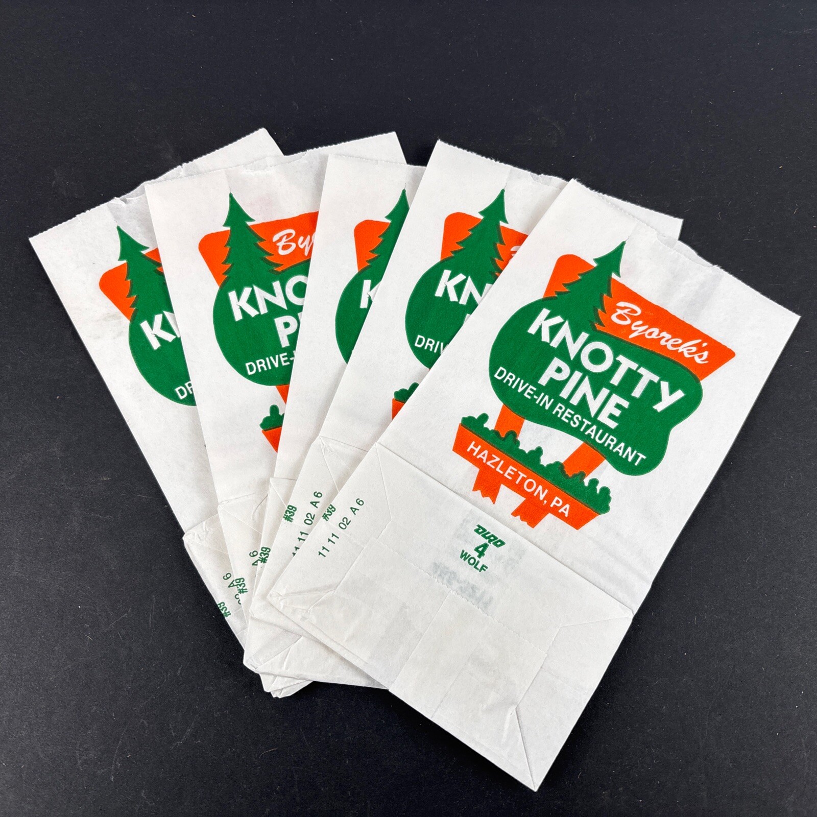 (5) VTG Byorek's Knotty Pine Restaurant Hazleton PA NOS Paper Bag Advertisement (5) VTG Byorek's Knotty Pine Restaurant Hazleton PA NOS Paper Bag Advertisement