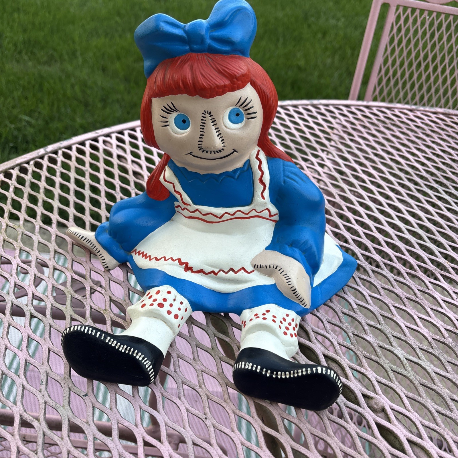 VTG Raggedy Ann style Sitting Figurine Statue Large Hand Painted Country Decor, 