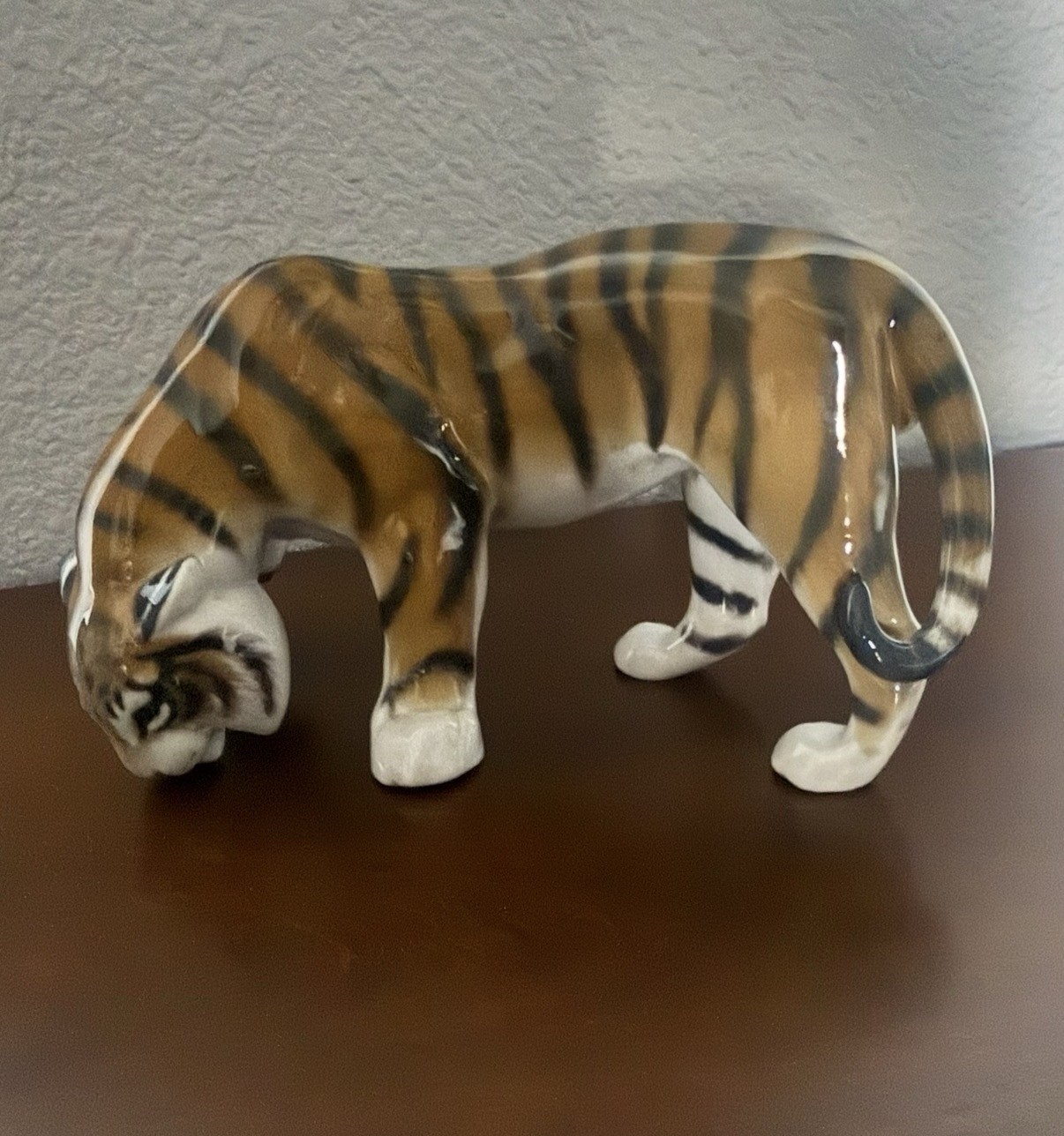 MC Rosenthal Porcelain Bengal Tiger Kunstabteilung Selb – Circa 1940s–1950s MC Rosenthal Porcelain Bengal Tiger Kunstabteilung Selb – Circa 1940s–1950s