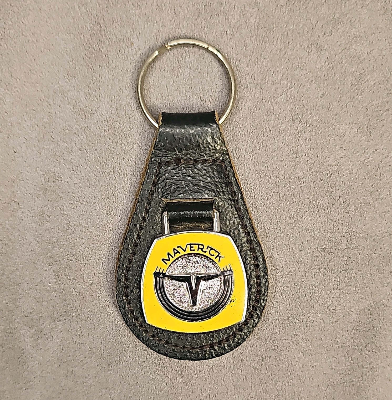 Vintage '70s Ford Maverick Keyring Leather Made in England Enamel Muscle Car NOS