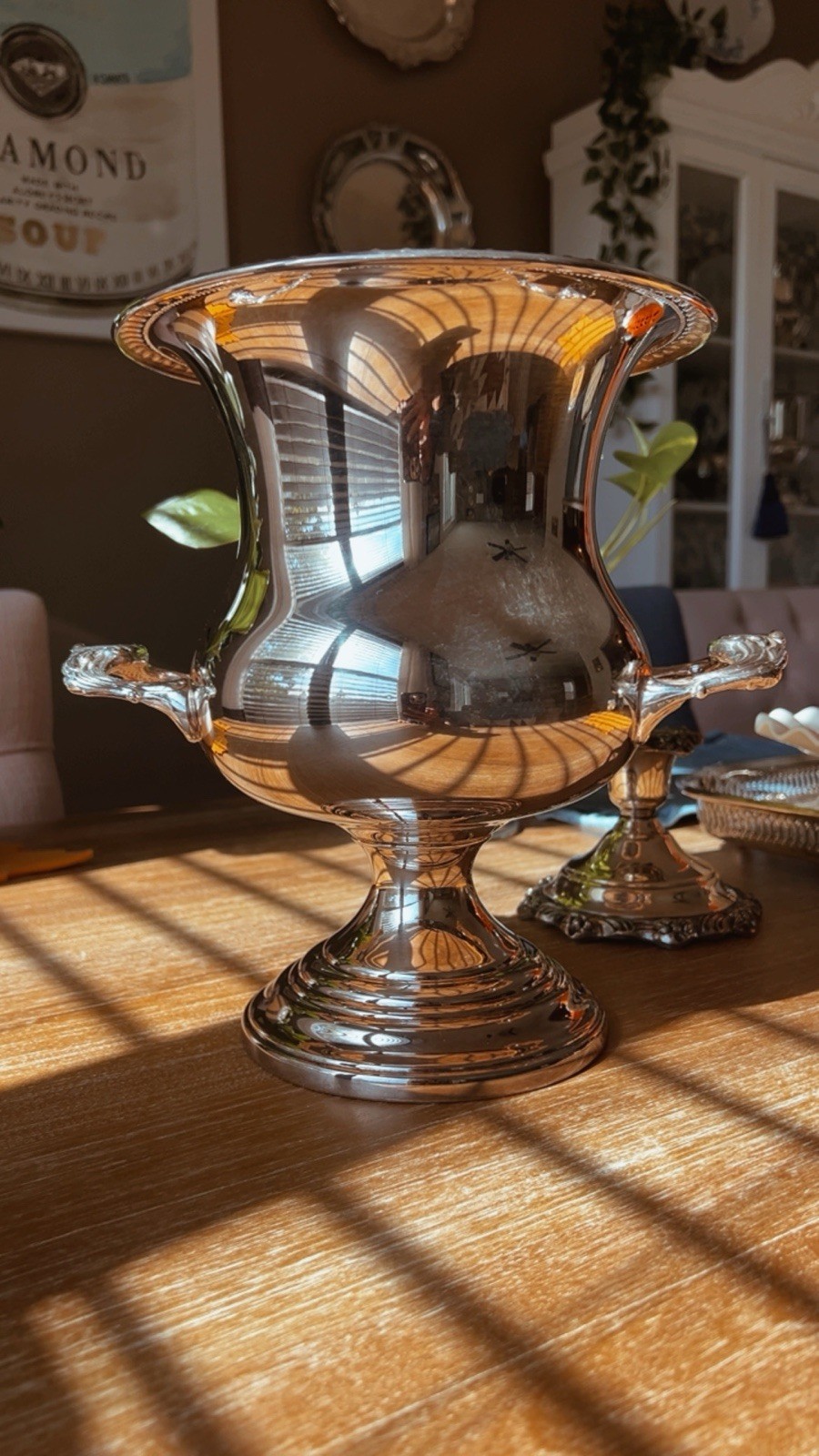 VTG Silver Plate Champagne Ice Bucket Footed Trophy Urn Ornate Handles Sheridan