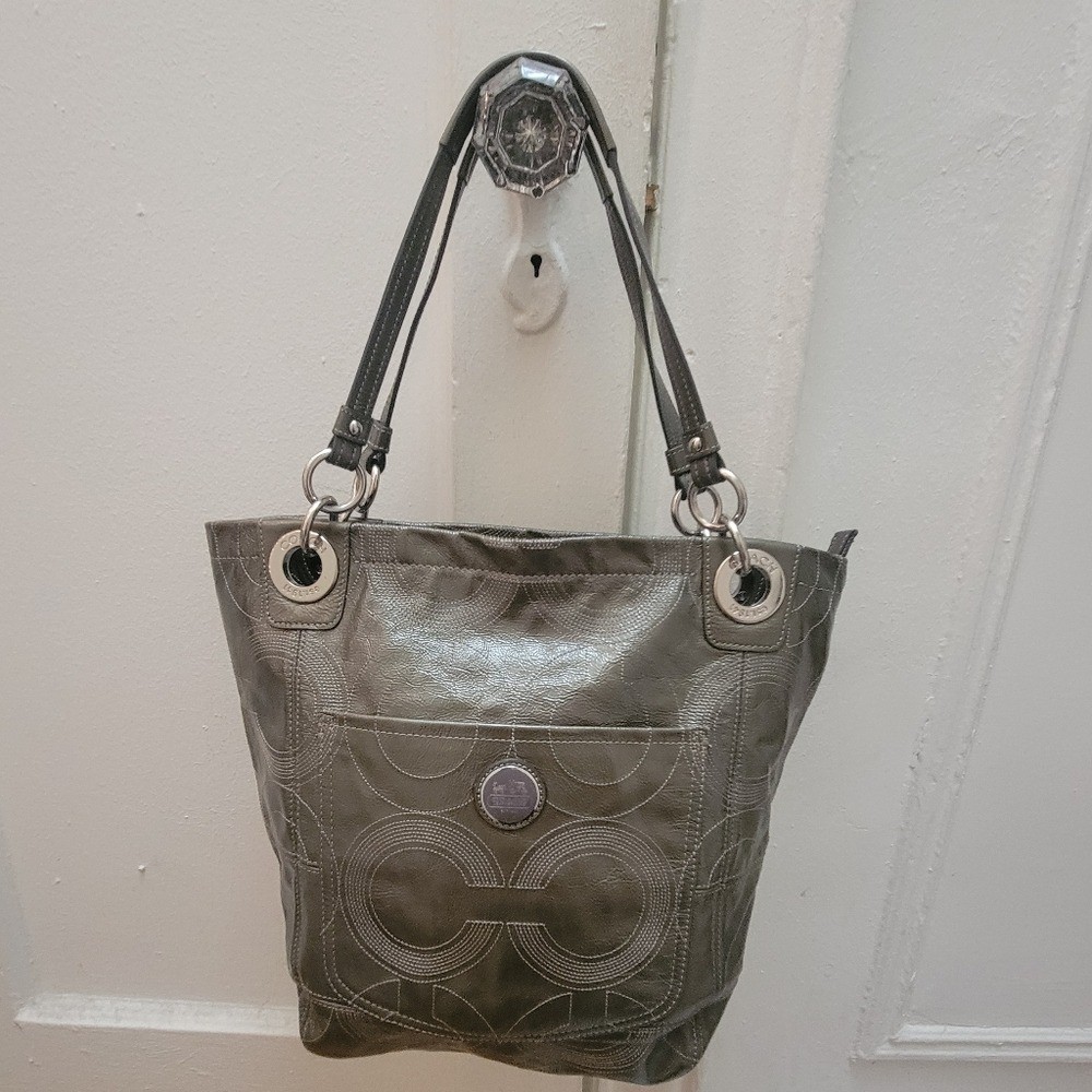 Vintage Y2K Coach Alex Patent Leather Op Art Shoulder Handbag Tote (Style 14265)