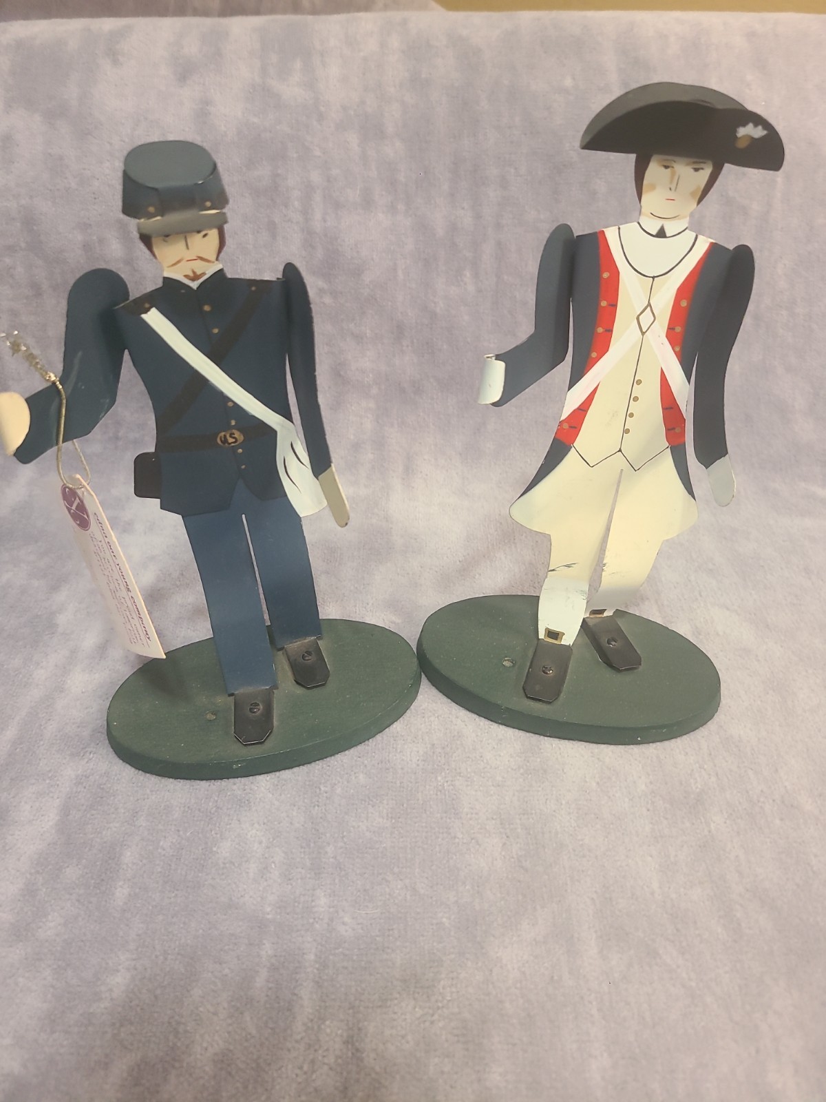 Vintage Edna Oar Young Folk Art Handmade & Painted Soldier\'s Men Tin Figures  