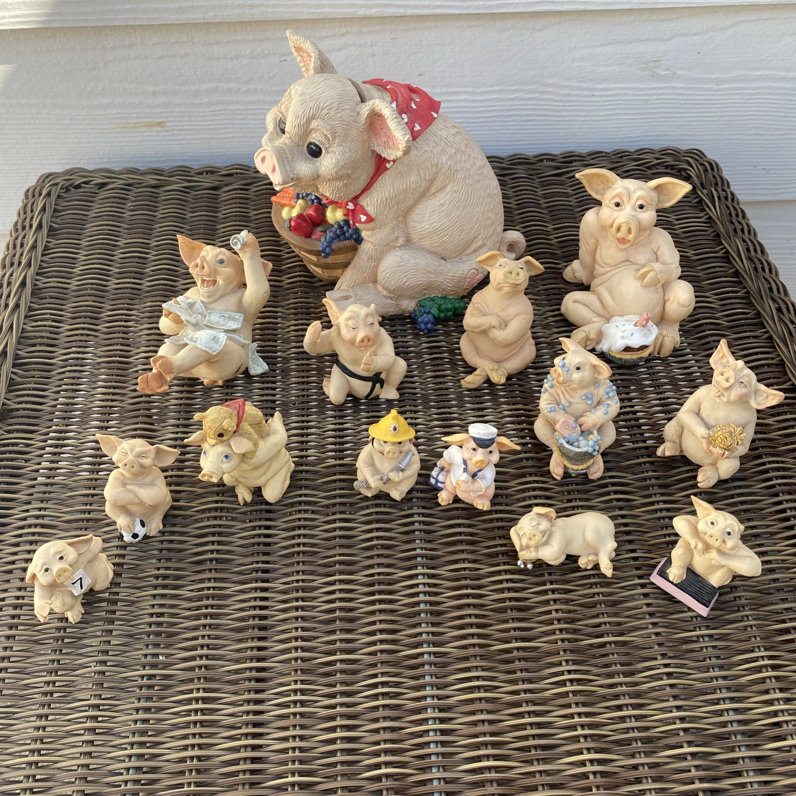 14pc Vintage Enesco Kathy Wise This Little Piggy Bank￼READ Below For Upgrade