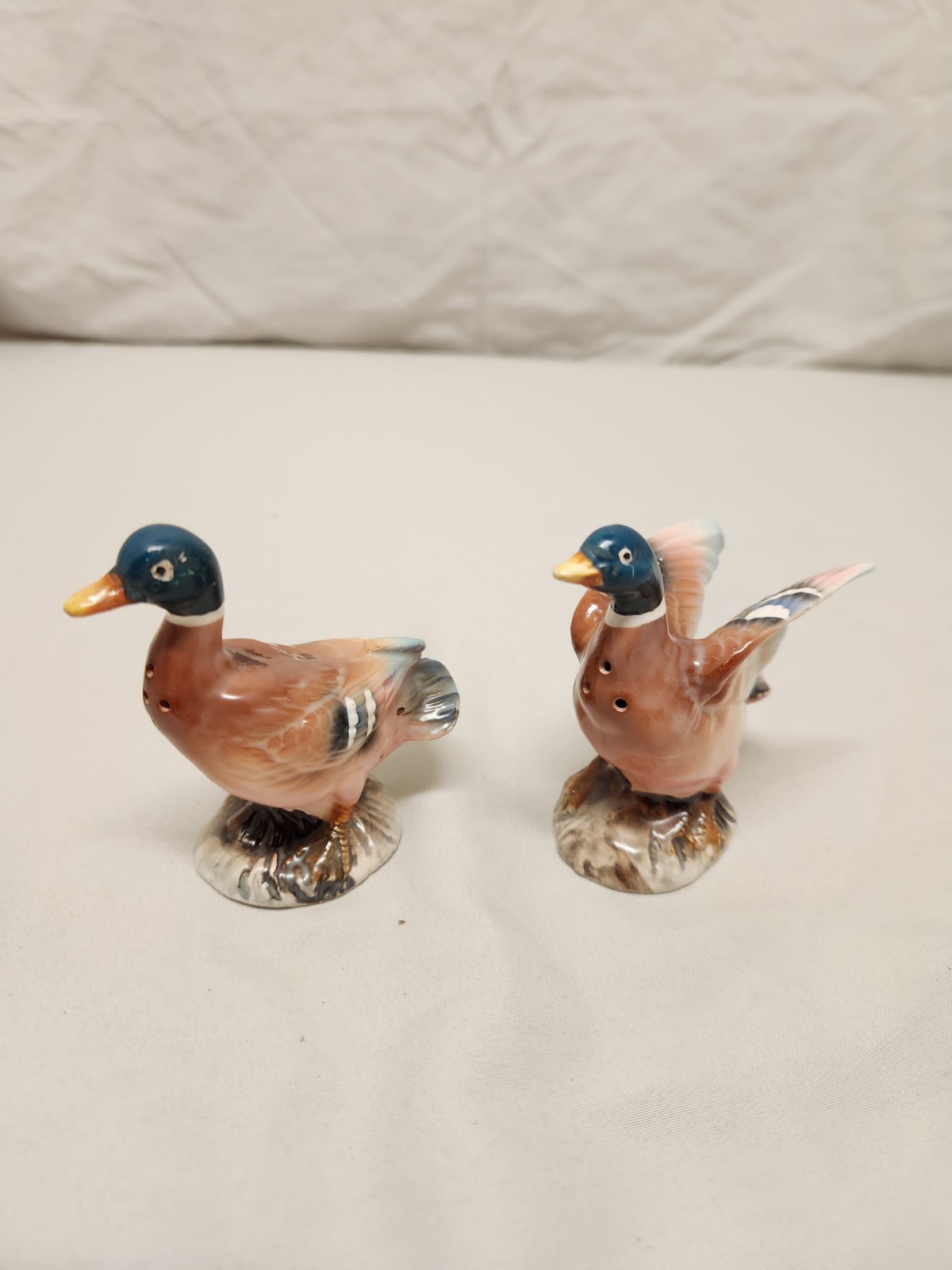 Vintage Ceramic Duck Salt & Pepper Shakers Thriftco Ceramics Japan