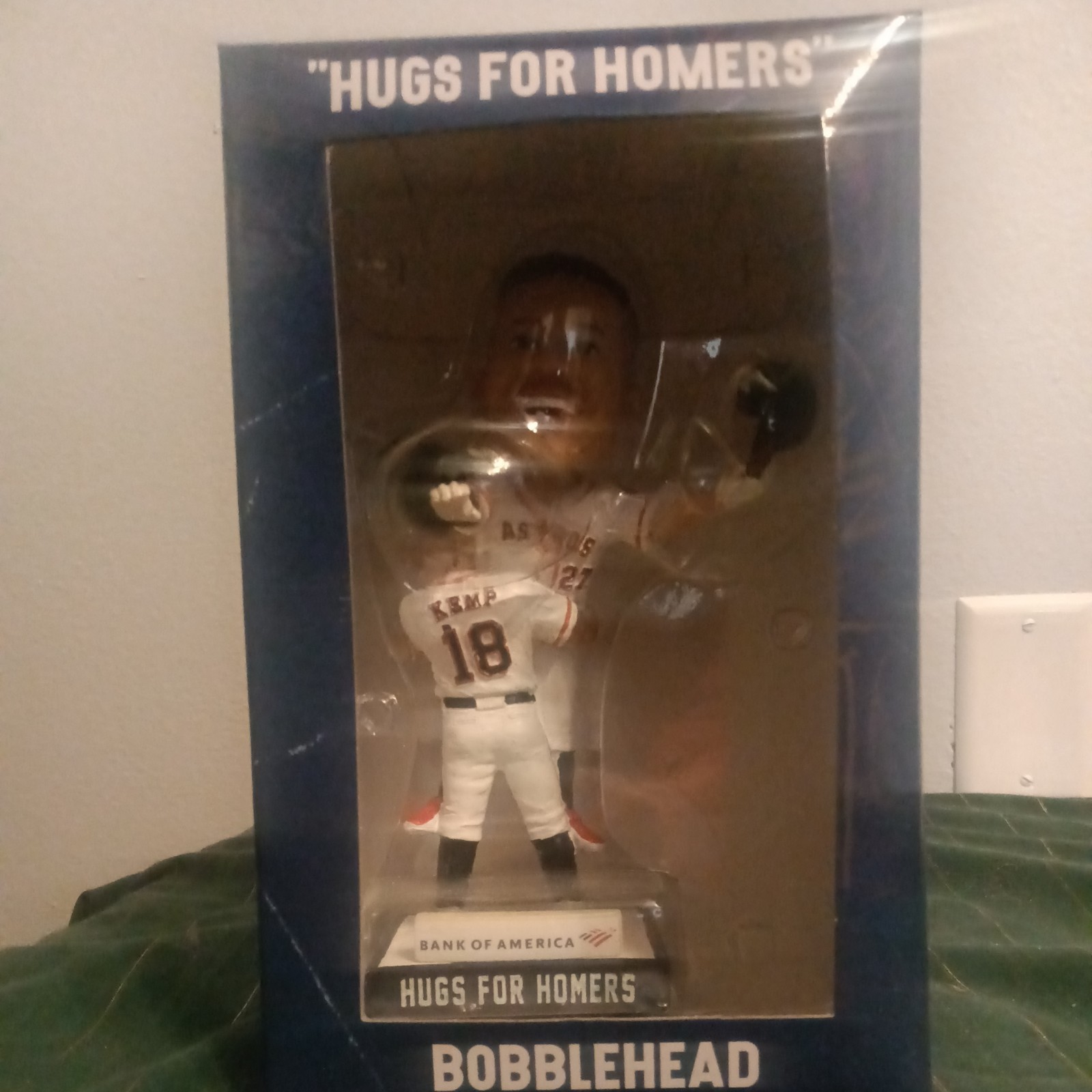 Houston Astros 2019 SGA Bobblehead Jose Altuve Tony Kemp Hugs for Homers