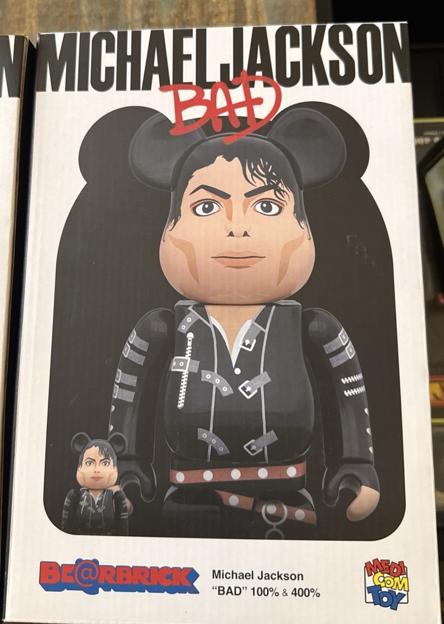Medicom 400% + 100% Bearbrick Michael Jackson MJ Be@rbrick BAD Version
