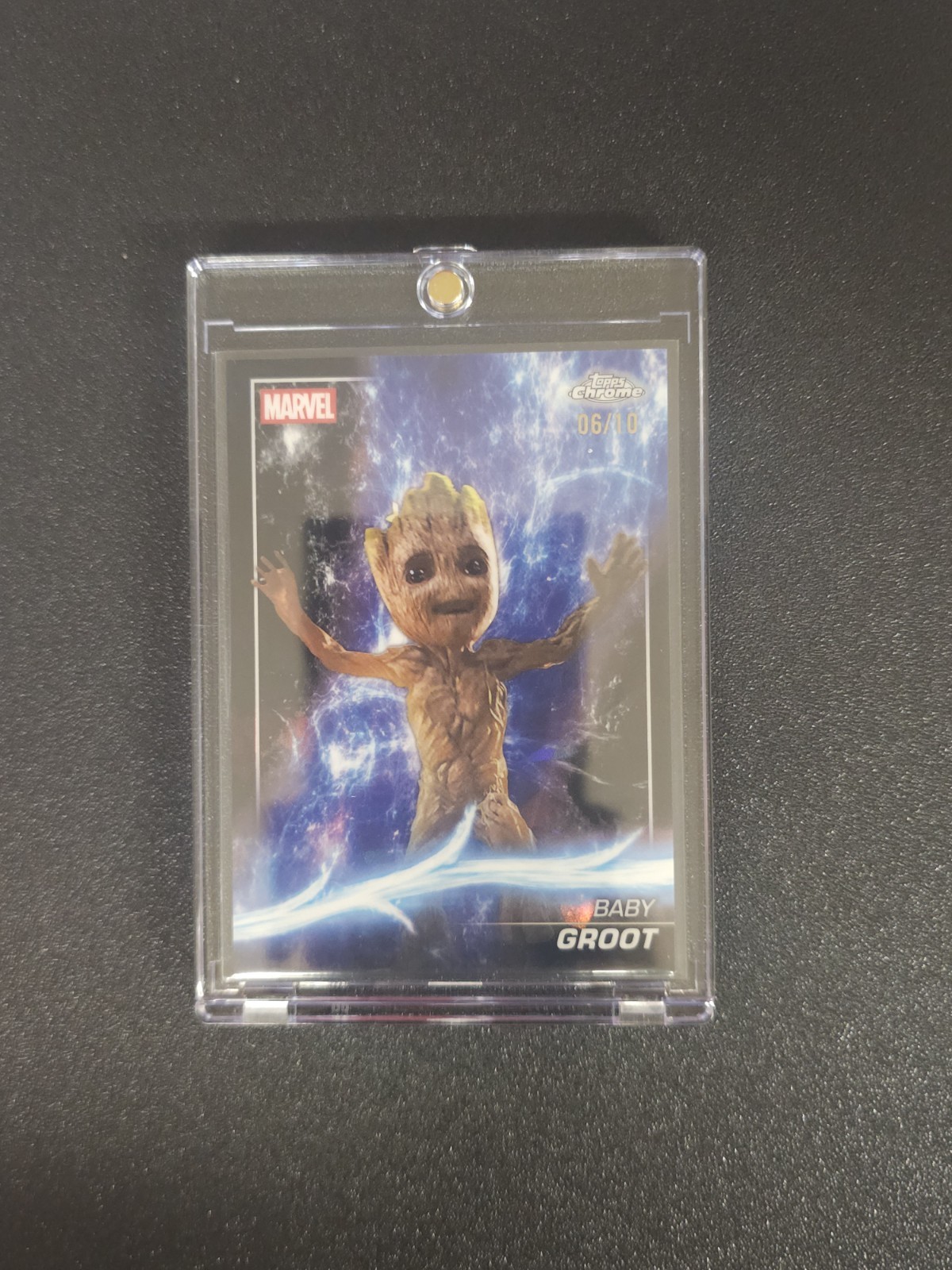 2025 Topps Chrome Marvel Studios Sapphire Baby Groot Black Refractor #/10 2025 Topps Chrome Marvel Studios Sapphire Baby Groot Black Refractor #/10