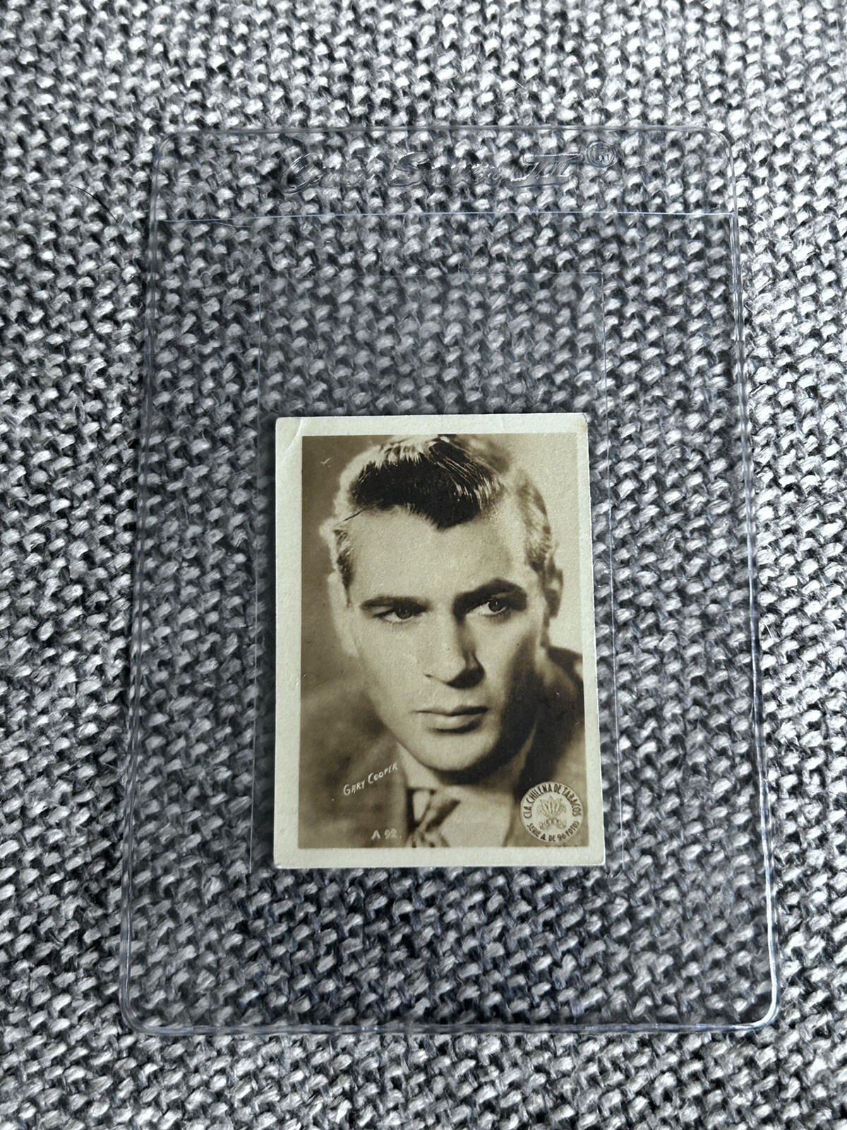 Cia Chilena de Tobaccos Gary Cooper A92 Tobacco Card Rare 1932 Cia Chilena de Tobaccos Gary Cooper A92 Tobacco Card Rare 1932