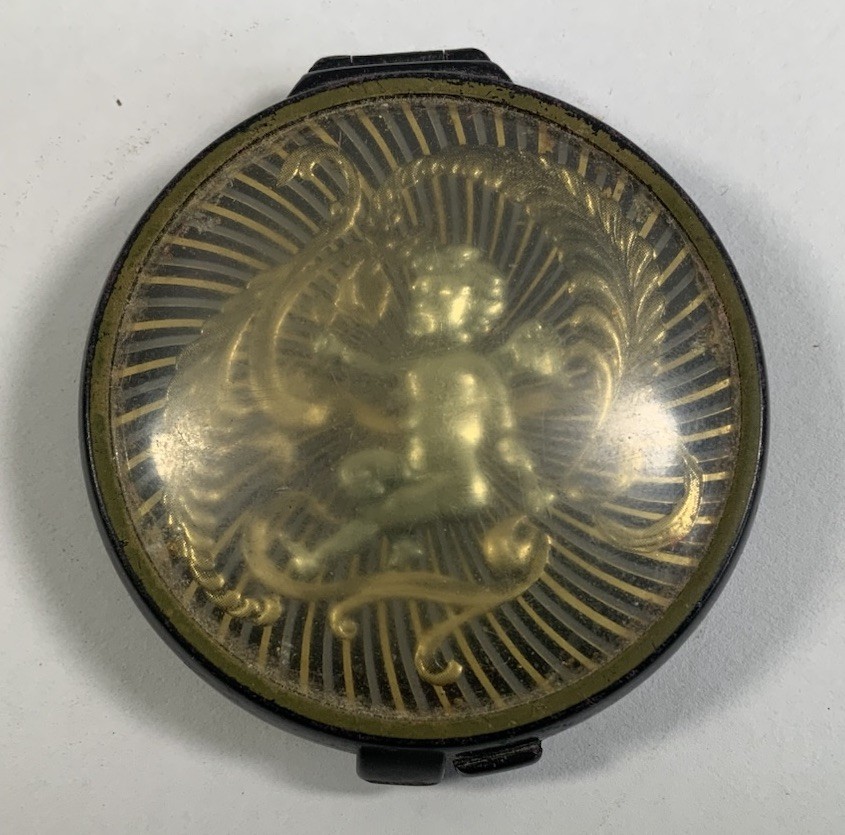 Vintage Lilly Dache 1950’s Powder Compact W Puff Ornate Gold Cherub Rare Find