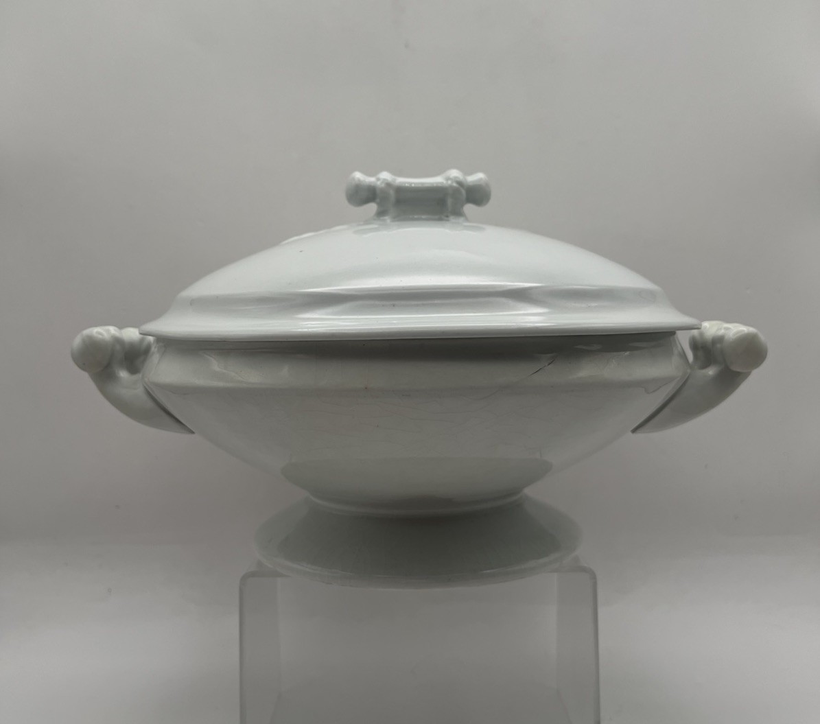 Antique White Ironstone Round Covered Tureen Dish Bowl Alfred Meakin England