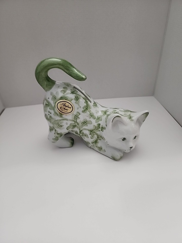 Cat Figurine Kitty Bank 5 3/4