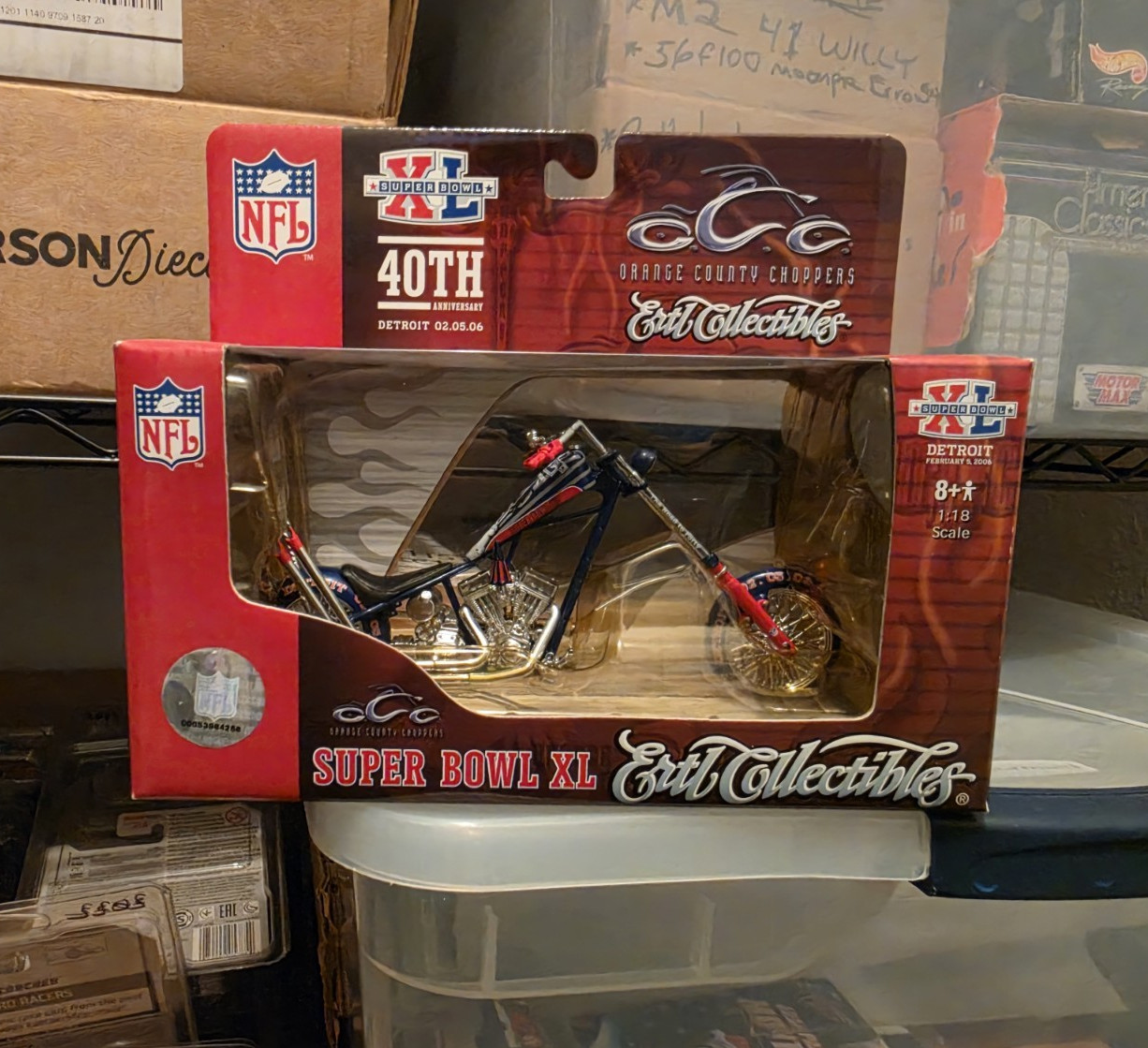 Orange County Choppers ERTL 1:18 Diecast Motorcycle Super Bowl XL 40th Orange County Choppers ERTL 1:18 Diecast Motorcycle Super Bowl XL 40th