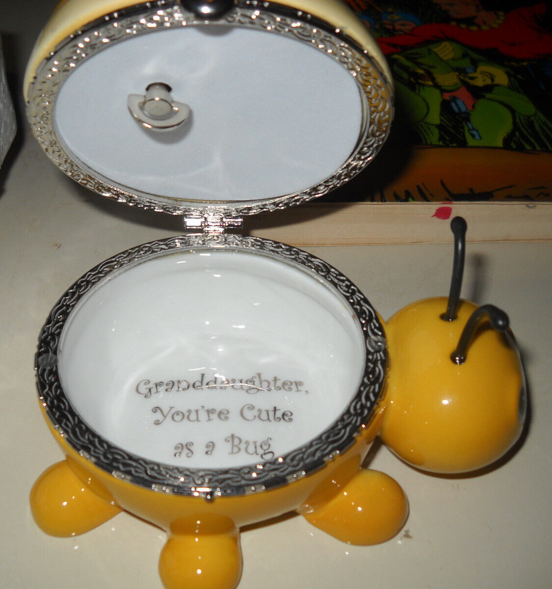 The Bradford Exchange Love Bug Musical Trinket Box GRANDDAUGHTER BIRTHSTONE NIB