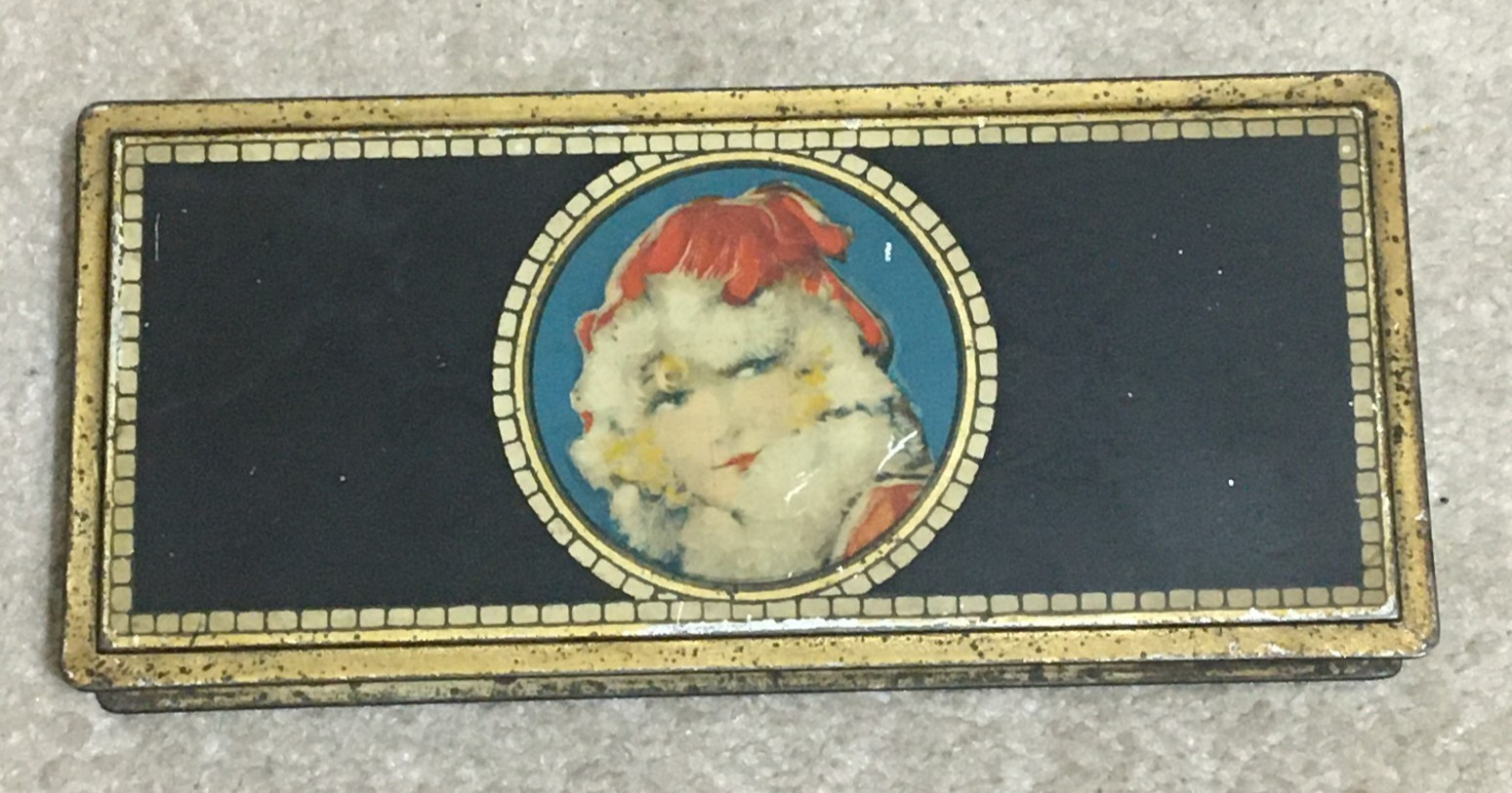 Vntg c1920s Litho Henry Clive Xmas Mae Murray Santa Girl Canco Candy/Pencil Tin