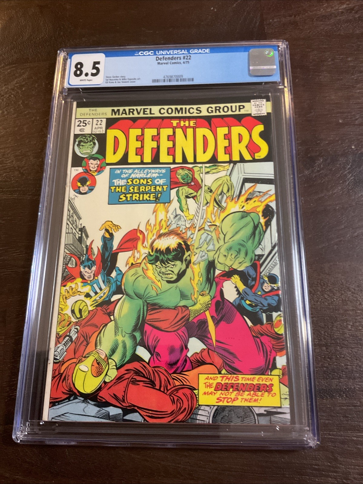 Defenders #22 CGC 8.5 VF+ Valkyrie Dr. Strange Incredible Hulk  (Marvel 1975)
