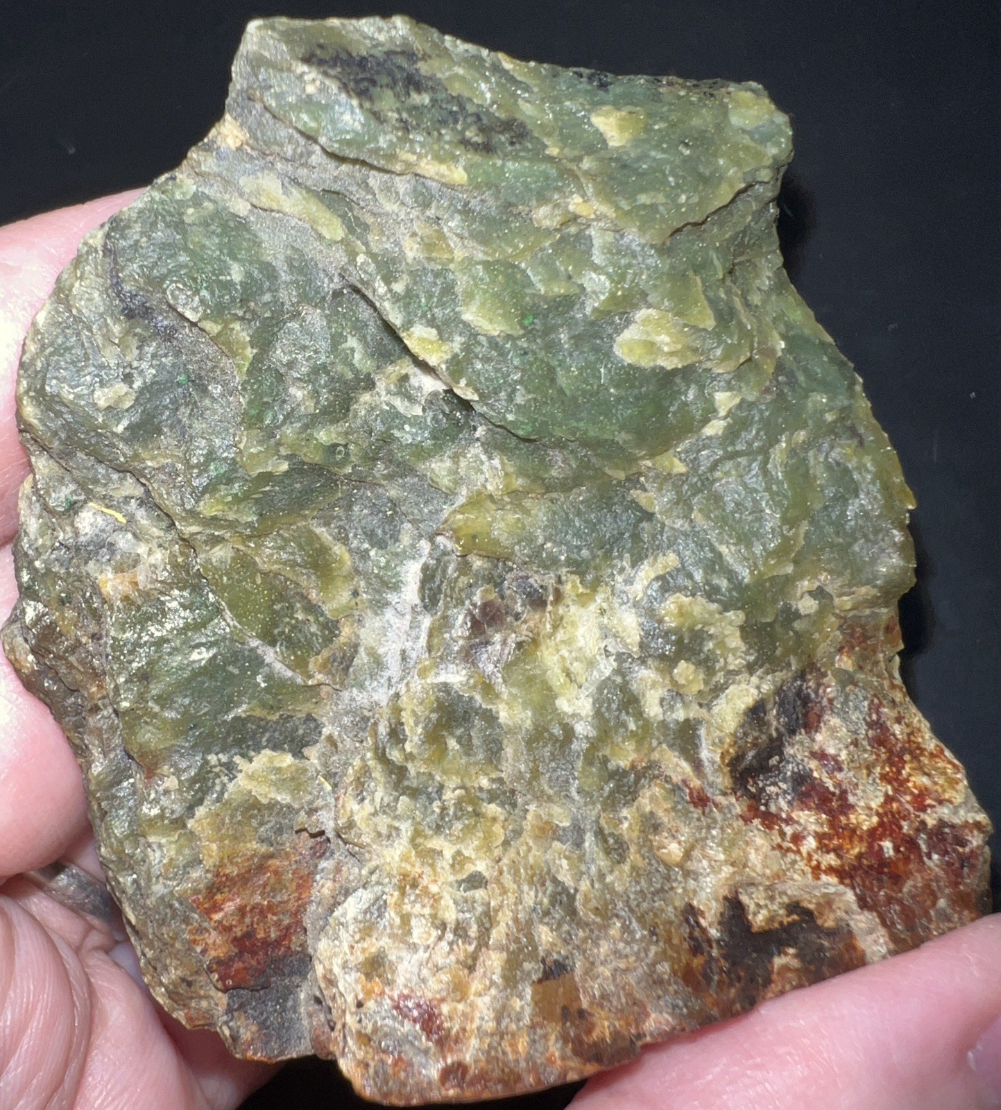 7 oz Nephrite Faced Rough