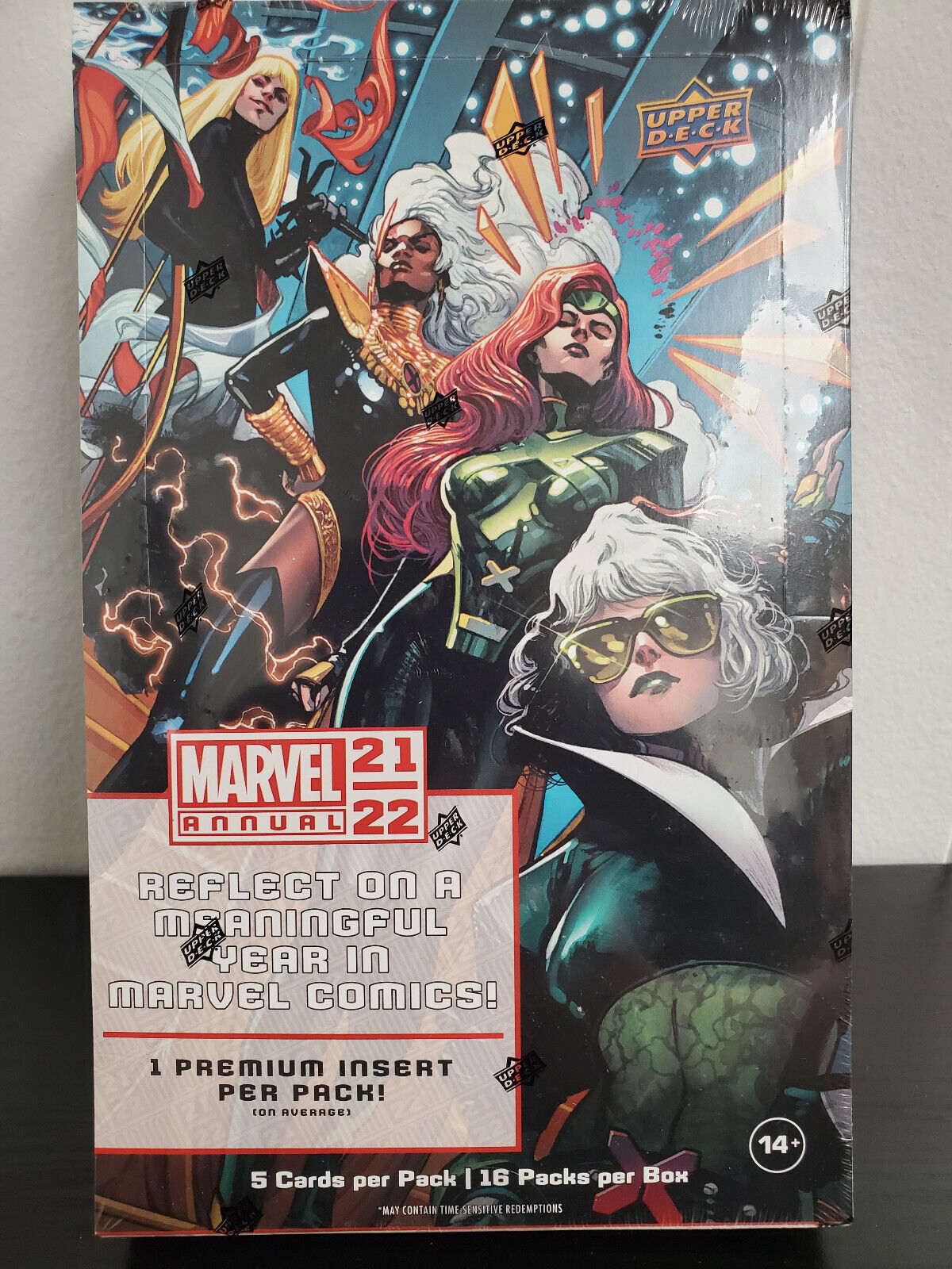 Upper Deck 2021-22 Marvel Annual Hobby Box - 16 Packs