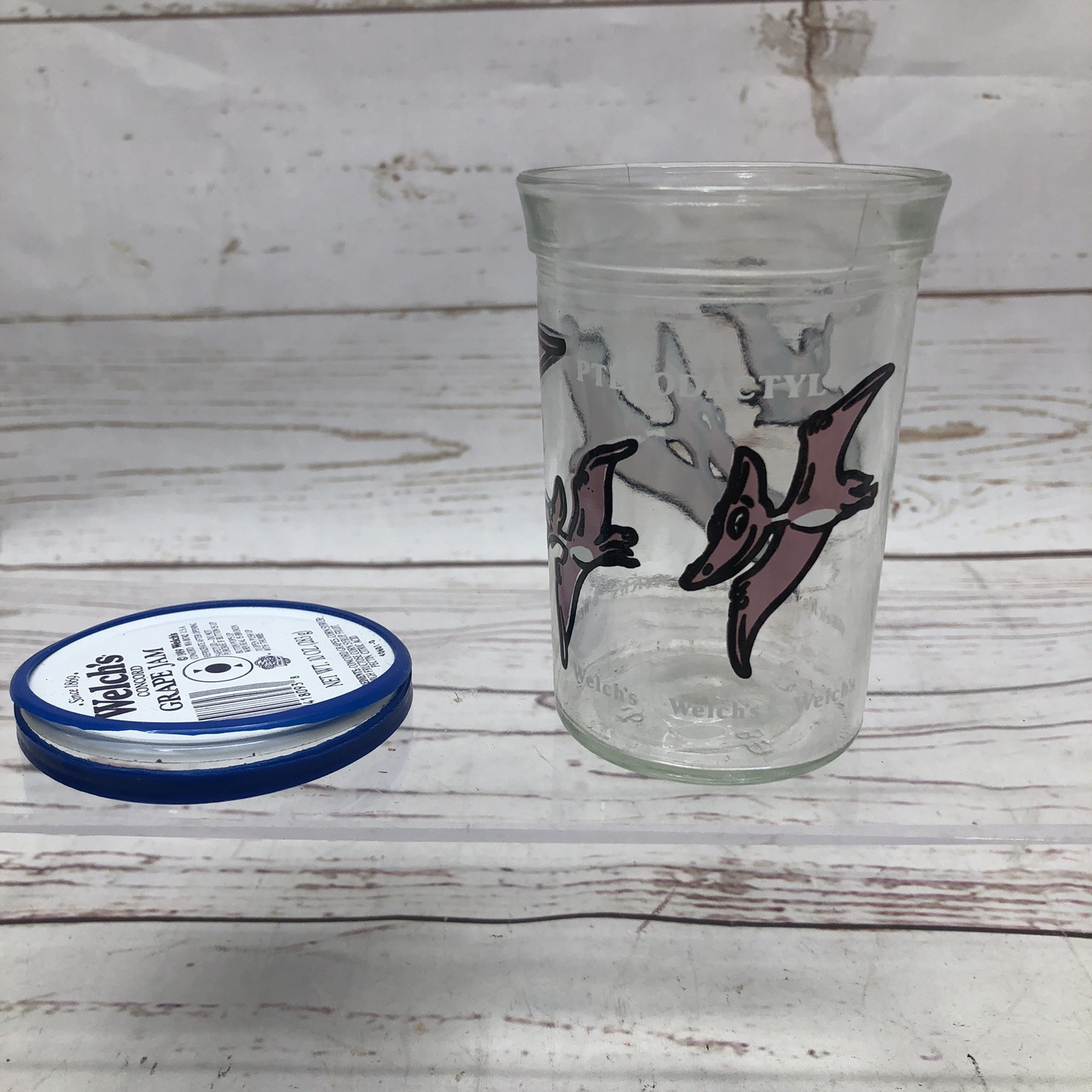 Vintage Welch's Jelly Glass Pterodactyl 1988 Dinosaur Series 8oz - 4 Vintage Welch's Jelly Glass Pterodactyl 1988 Dinosaur Series 8oz - 4