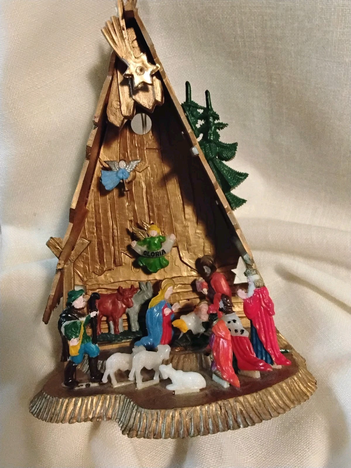 Vintage Plastic Nativity Manger Hong Kong  7\
