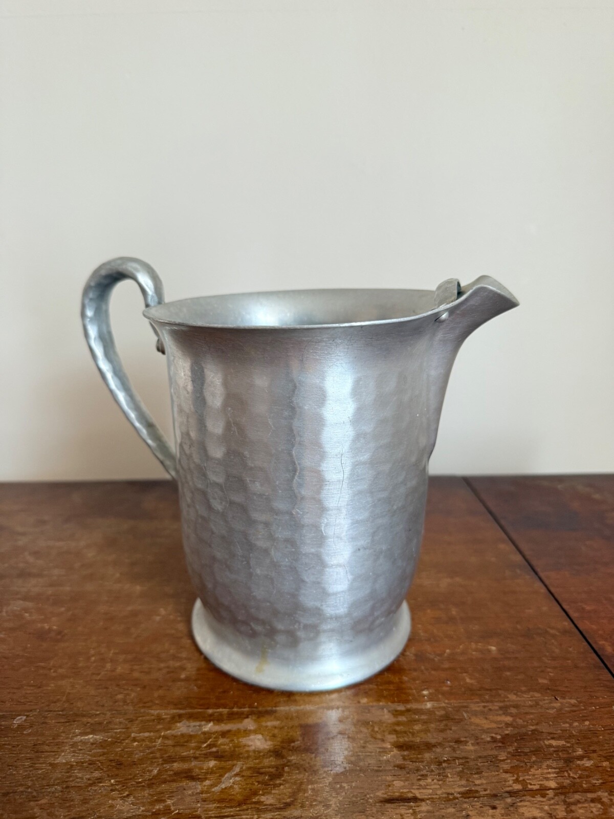 VTG Everlast Hammered Forged Aluminum Pitcher VTG Everlast Hammered Forged Aluminum Pitcher