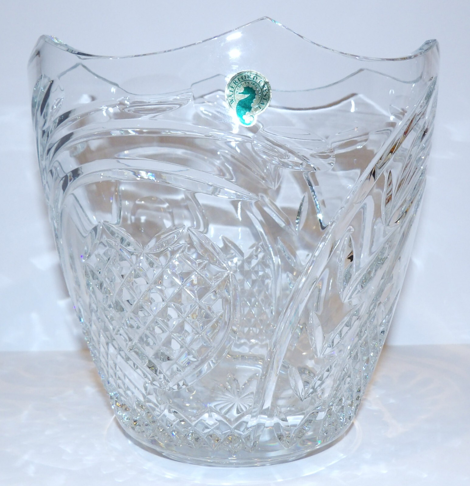 EXQUISITE LARGE WATERFORD CRYSTAL CELEBRATION 7 3/4 EXQUISITE LARGE WATERFORD CRYSTAL CELEBRATION 7 3/4