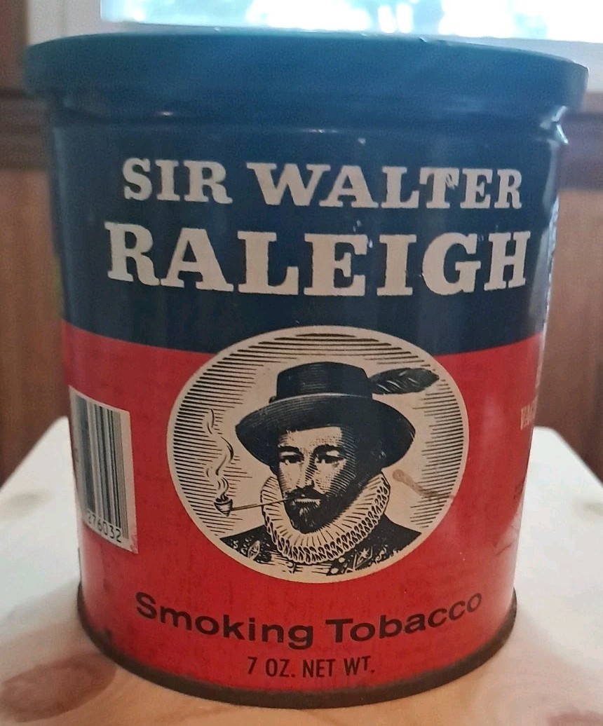 Vintage Sir Walter Raleigh Smoking Tobacco Tin 7 oz Large Metal Can Empty Vintage Sir Walter Raleigh Smoking Tobacco Tin 7 oz Large Metal Can Empty