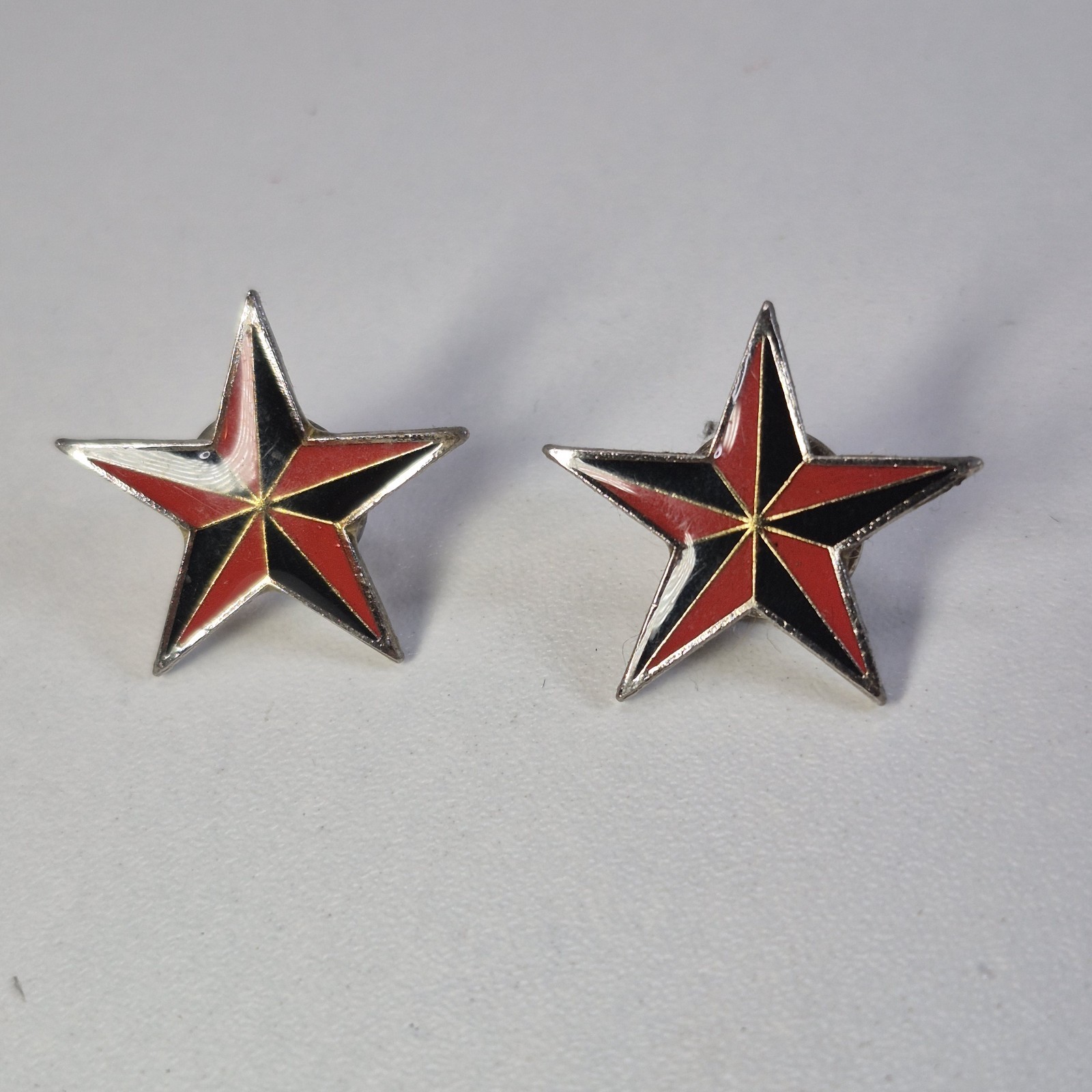 VTG Set of Red and black nautical star lapel enamel 1\