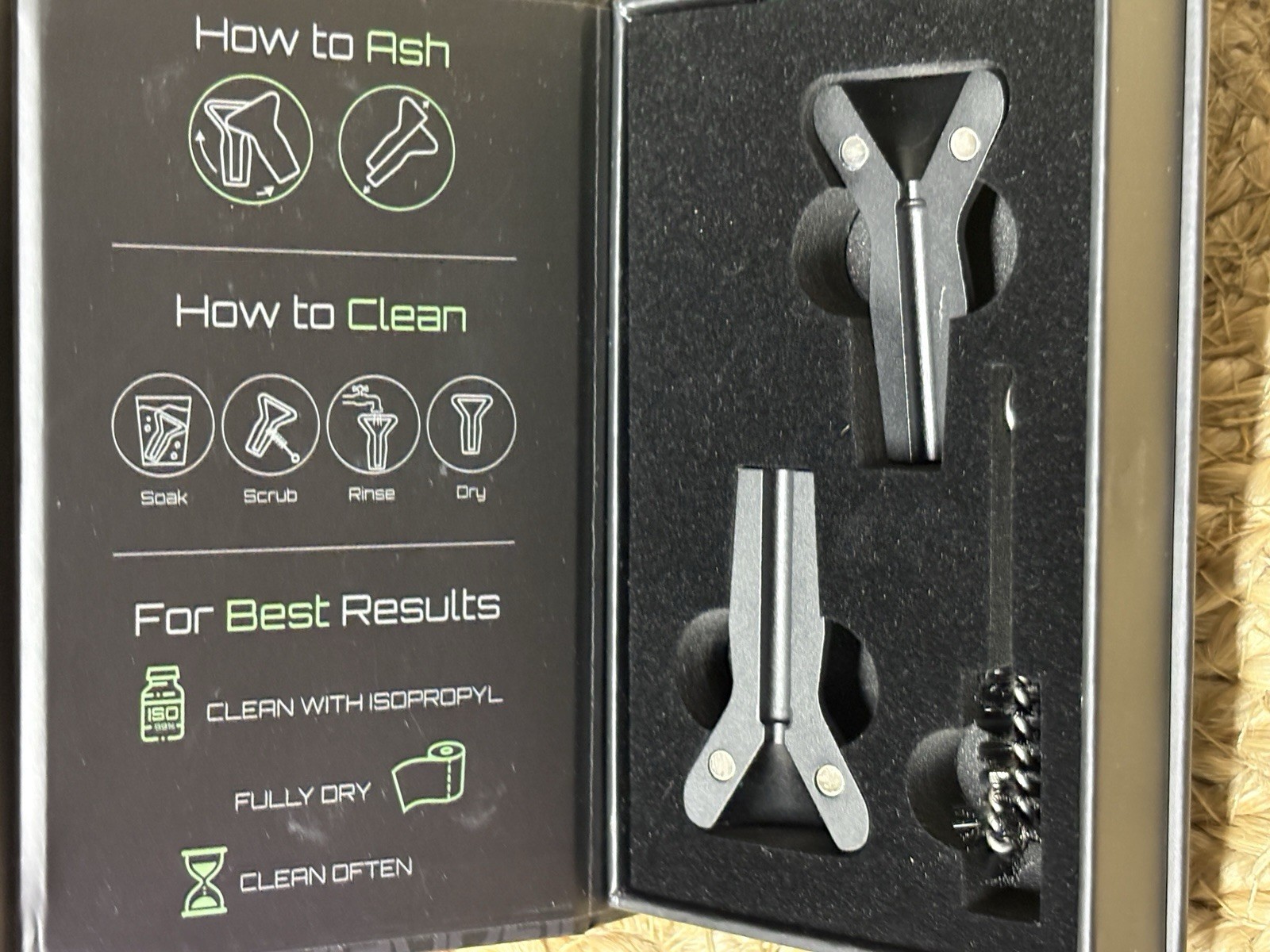 Bowlz V3 Black Magnetic Glass Pipe Bowl Replacement Set w/ Cleaning Brush
