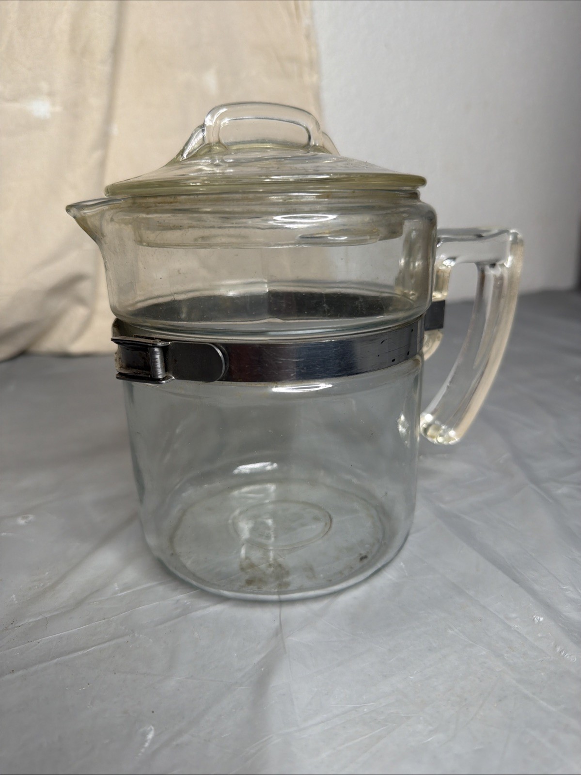 Pyrex Flame Ware 4 Cup Glass Percolator 7824B Pot & Lid No Inserts Pyrex Flame Ware 4 Cup Glass Percolator 7824B Pot & Lid No Inserts