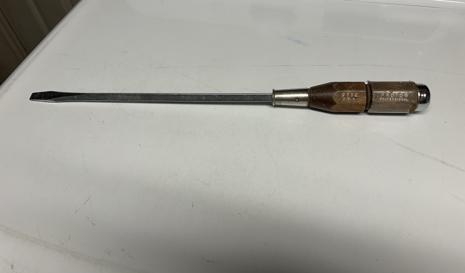 Vintage PROTO No. 9712 Flathead Screwdriver Wood Handle 18” Tool Vintage PROTO No. 9712 Flathead Screwdriver Wood Handle 18” Tool