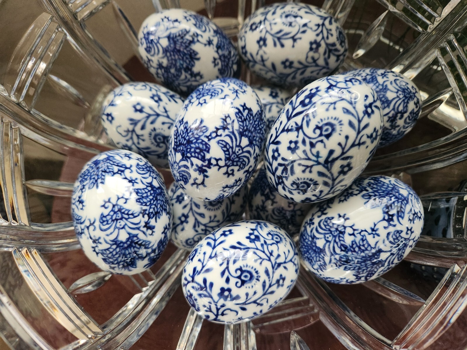 Ceramic Porcelain Easter Eggs Blue & White floral scroll Lot of 6 Hand Painted Ceramic Porcelain Easter Eggs Blue & White floral scroll Lot of 6 Hand Painted