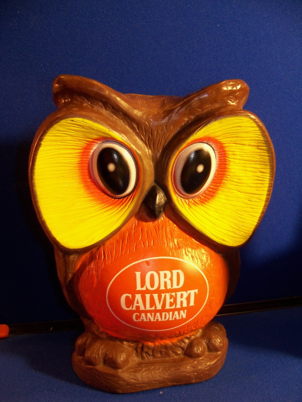 Vtg LORD CALVERT Owl Bank Canadian Whisky Bar Man Cave Advertising Display RARE